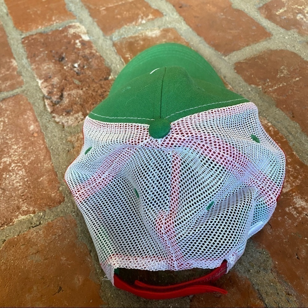 Pukka Green, red & white hat - Picture 4 of 11